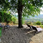 Lodge-belvedere Sur Les Hauteurs De Lodge *