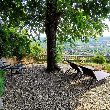 Lodge-belvedere Sur Les Hauteurs De Lodge *