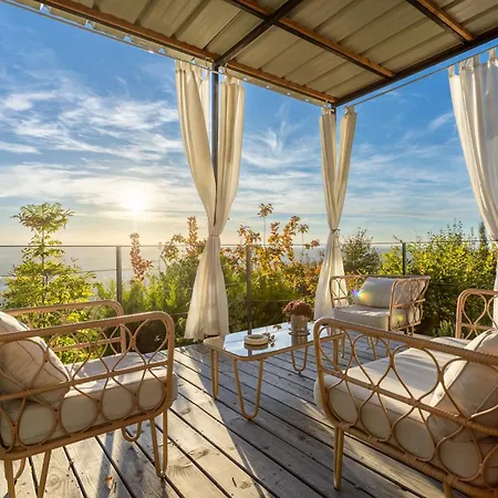 Gerendaház Lodge-belvedere Sur Les Hauteurs De Vichy