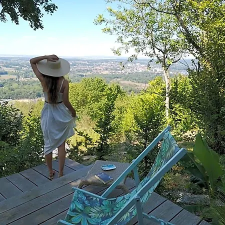 Lodge-belvedere Sur Les Hauteurs De Vichy