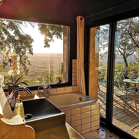Lodge-belvedere Sur Les Hauteurs De Vichy