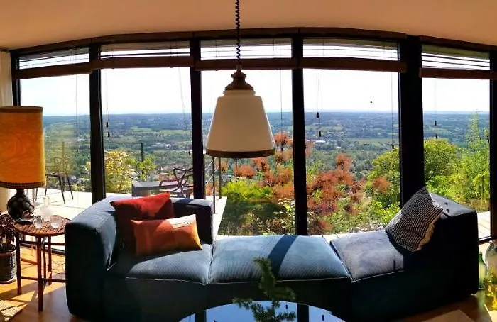 Lodge-belvedere Sur Les Hauteurs De Vichy