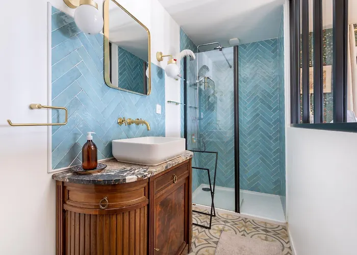 Lodge-belvedere Sur Les Hauteurs De * Vichy