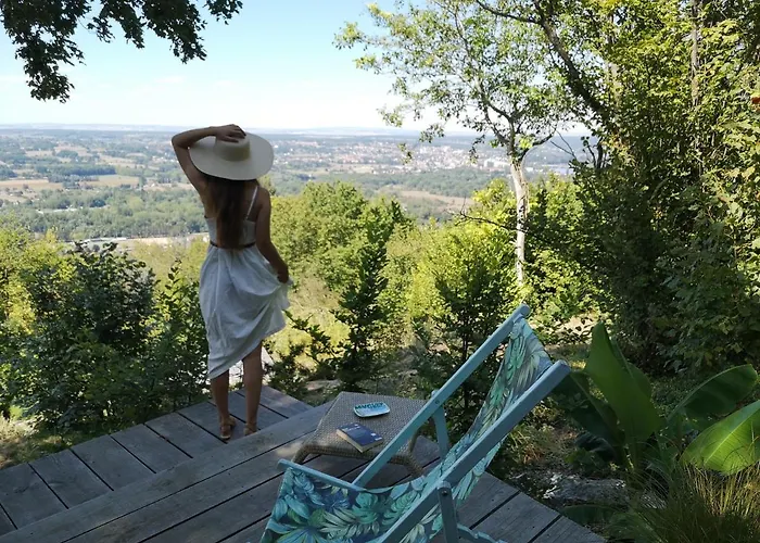 Lodge-belvedere Sur Les Hauteurs De * Виши